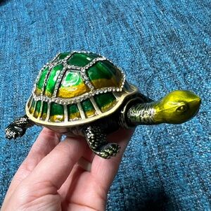 Vintage Green Enamel Glazed Rhinestone Turtle Trinket Box Retractable Head